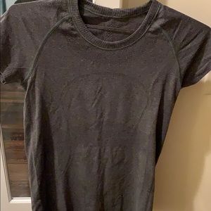 Lululemon Swiftly Tech Short Sleeve Crew